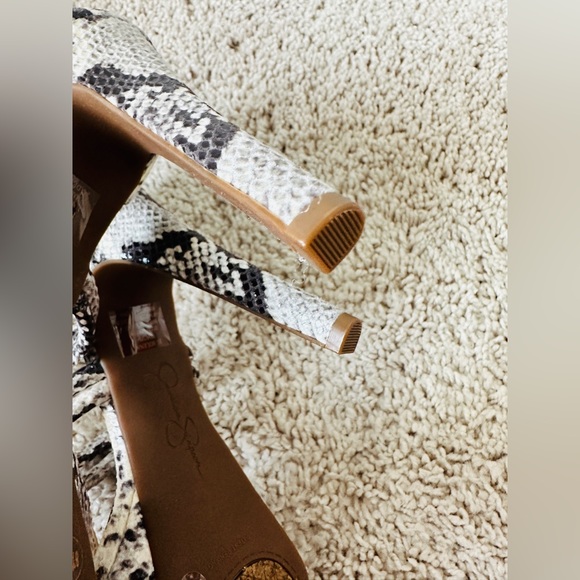 Jessica Simpson Solena Mojito Snakeskin Dress Sandals Size 8.5 NWOB - Picture 9 of 14